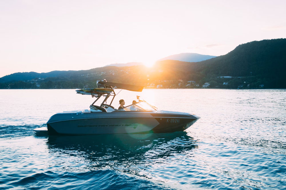 Glastron MX175 and SX175 Bowriders Review image